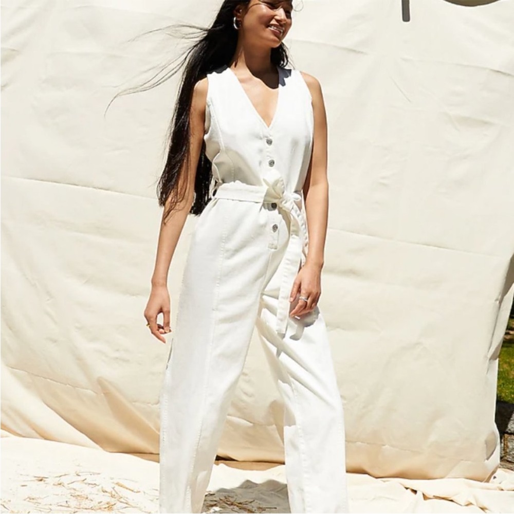 Madewell Denim Sleeveless Tie-Waist Wide Leg Jumpsuit